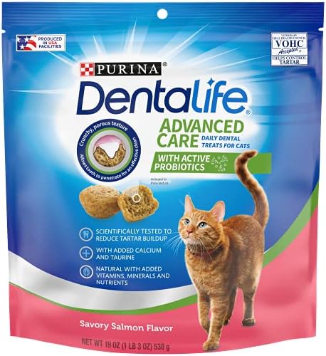 Purina DentaLife Made in USA Facilities Cat Dental Treats, Savory Salm… Purina DentaLife Made in USA Facilities Cat Dental Treats, Savory Salm…